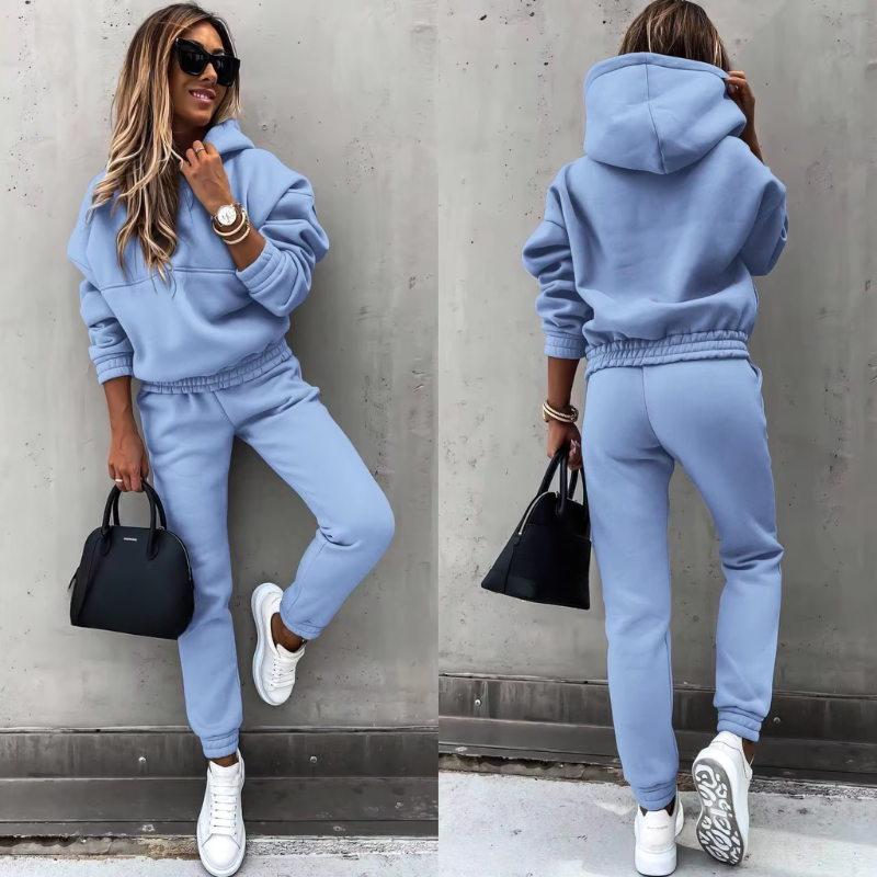 Women’s Modern Jogging Set | Straight-Cut Design