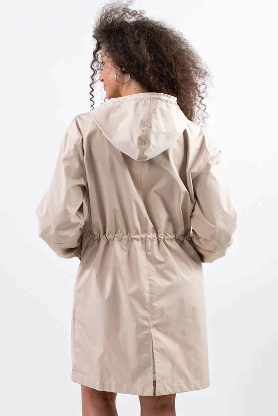 Women’s Oversized Windbreaker Jacket | Hooded & Long-Sleeved