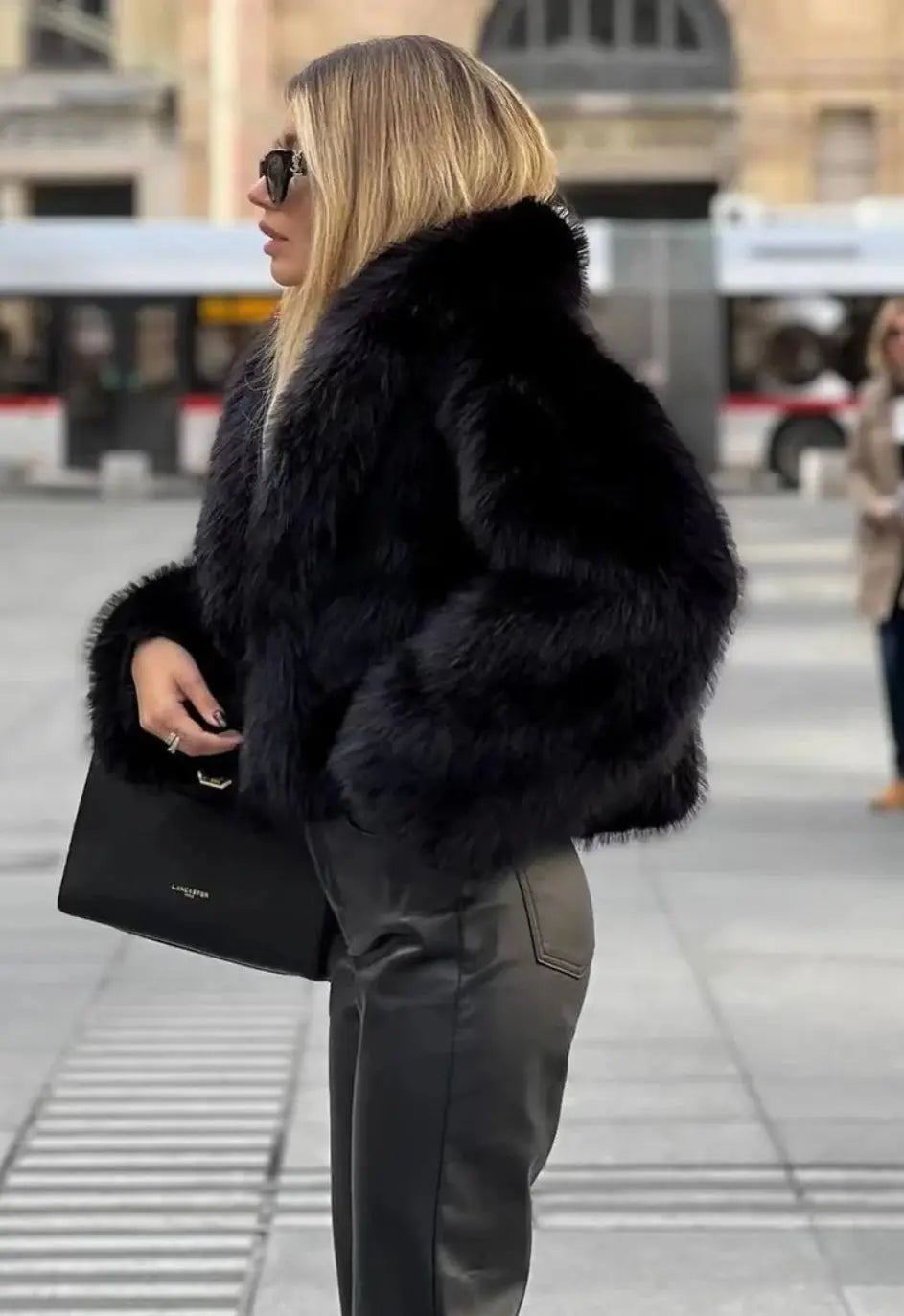 Women’s Short Jacket | Modern Accent