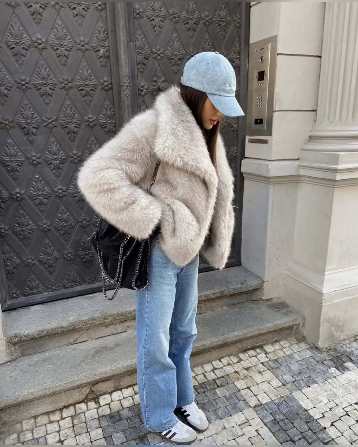 Women’s Short Jacket | Modern Accent