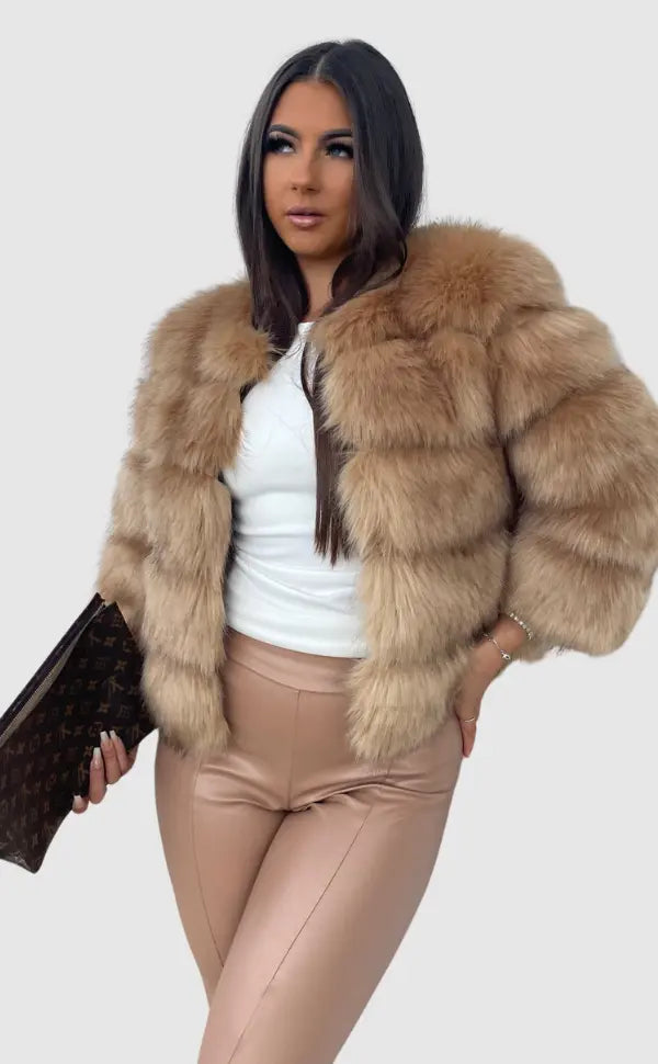 Women’s Short Jacket | Volume Design