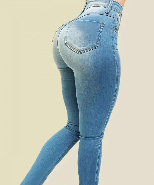 Women’s High-Waisted Jeans | Winter Style