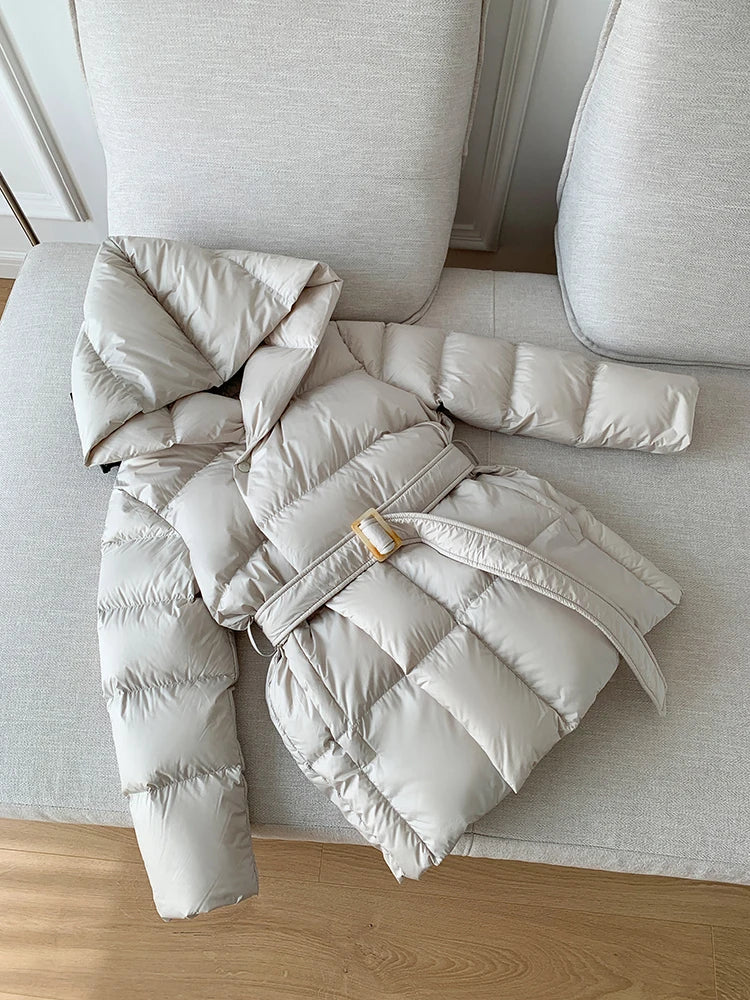 Women’s Stylish Warm Puffer Jacket | Hooded Winter Coat