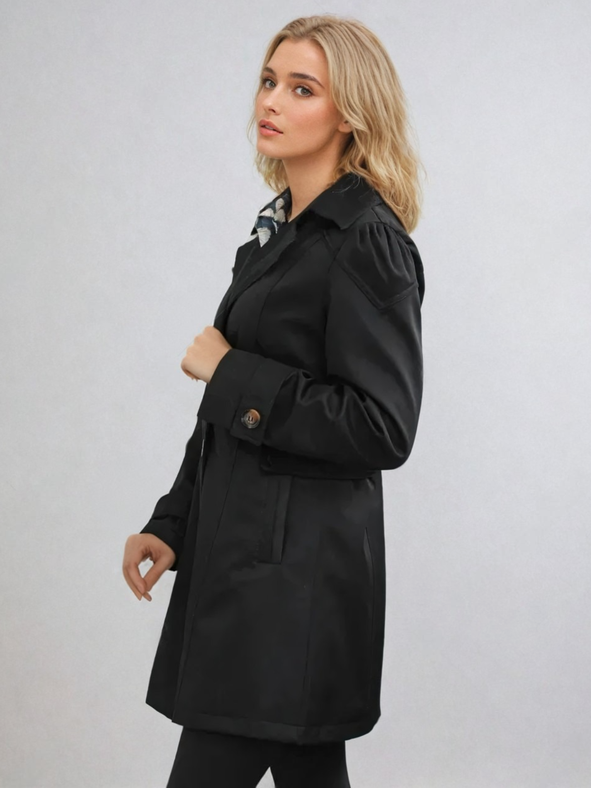 Women’s Classic Trench Coat | Defined Silhouette