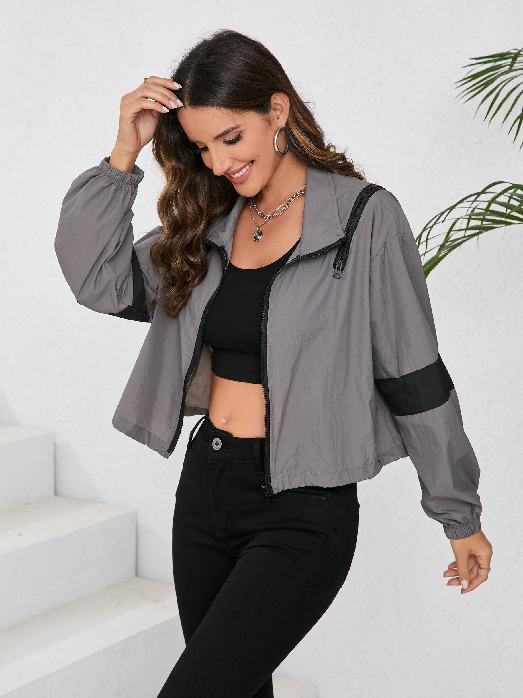 Women’s Stylish Winter Windbreaker | Trendy