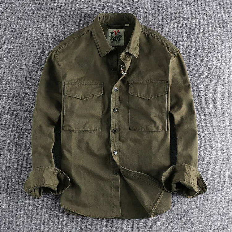 Men’s Classic Button Shirt | Straight-Cut Design