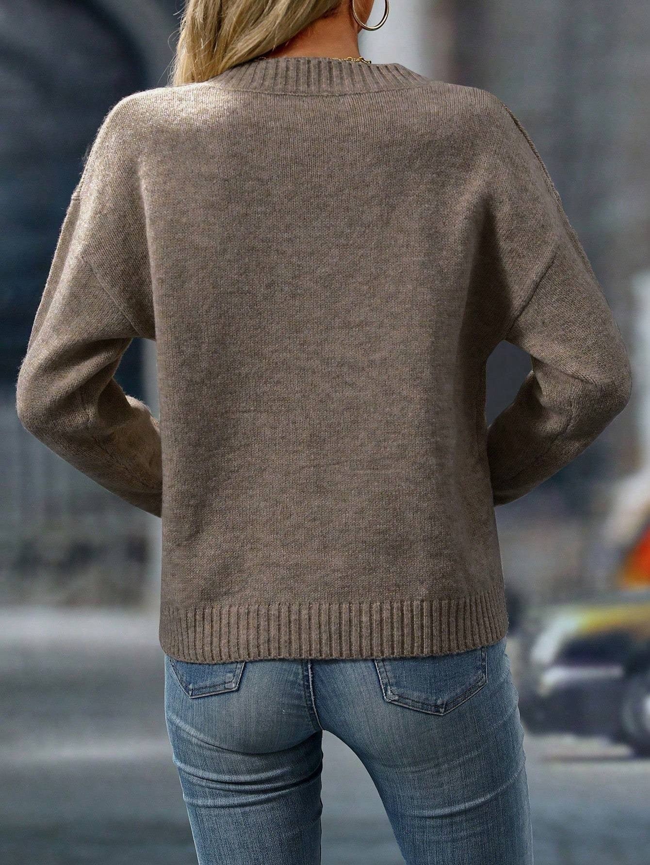 Women’s Casual Knit Pullover | V-Neck Design