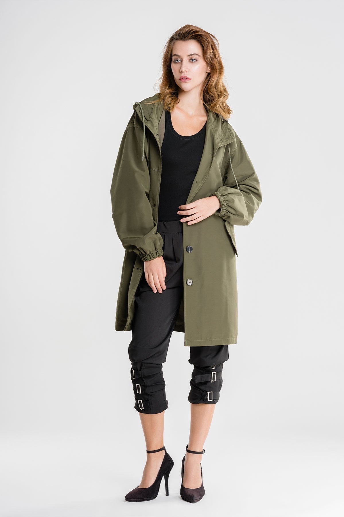 Women’s Oversized Windbreaker Jacket | Hooded & Long-Sleeved