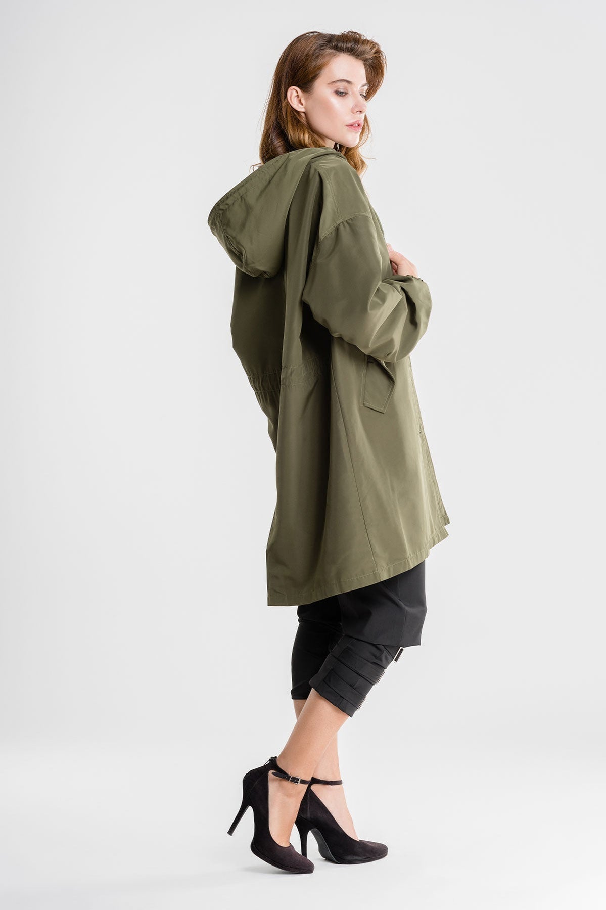 Women’s Oversized Windbreaker Jacket | Hooded & Long-Sleeved