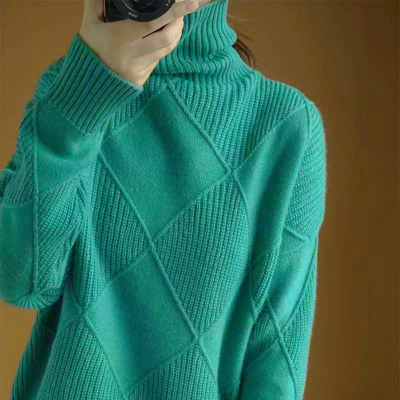 Women’s Sweater with Cole Neck