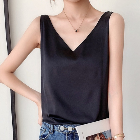 Brigitte Élégant Haut | Minimaliste et Chic