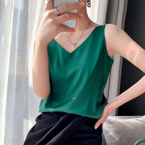 Brigitte Élégant Haut | Minimaliste et Chic