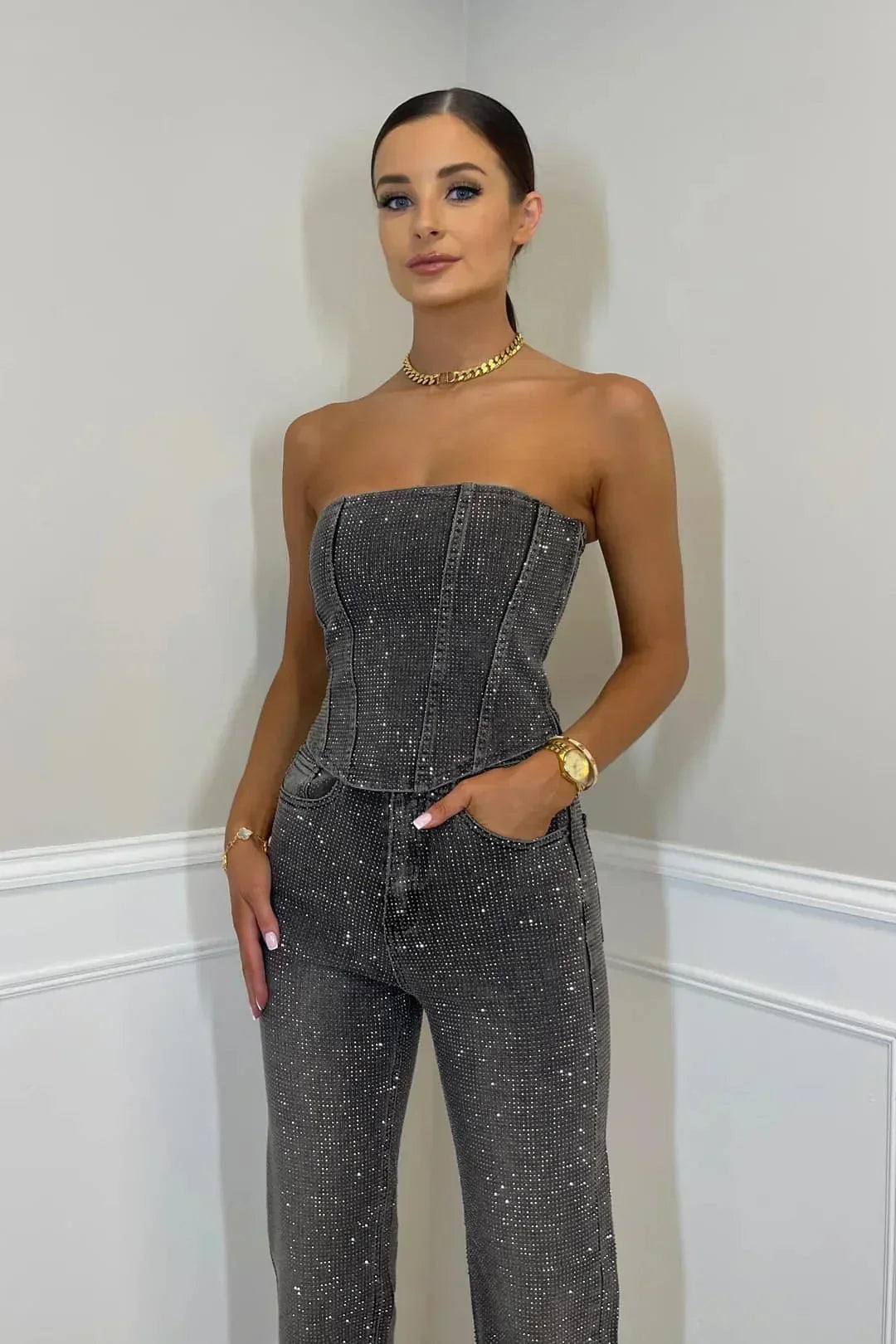 Women’s Stylish Sleeveless Jumpsuit | Chic
