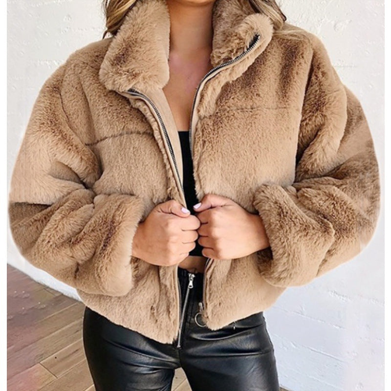 Women’s Stylish Cropped Fur Coat | Autumn Ready