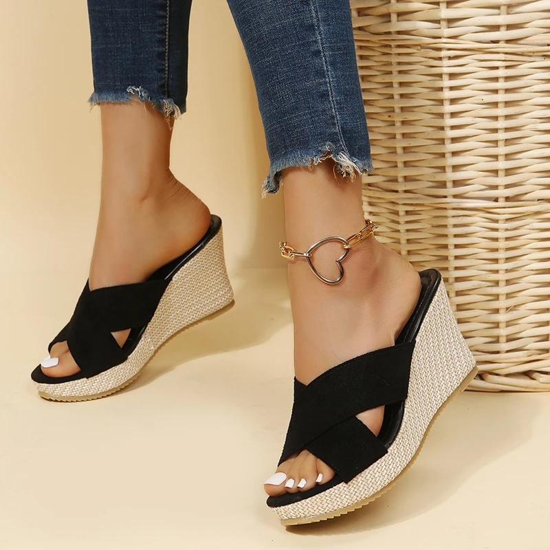 Women’s Modern Sandals | Slip-On