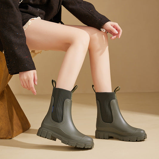 Women’s Outdoor Boots | Rounded Toe Design
