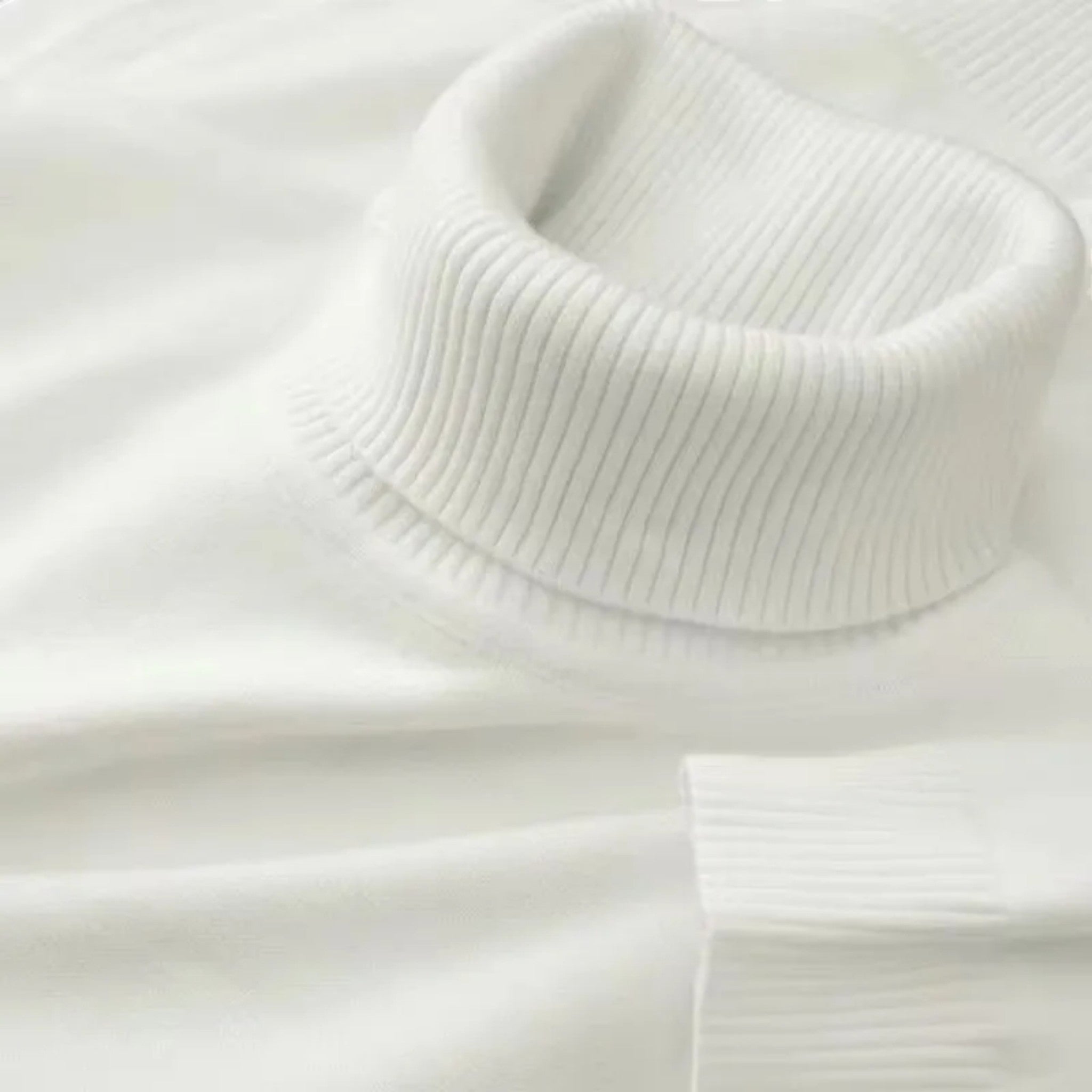 Men’s Trendy Knitted Turtleneck Sweater | Casual