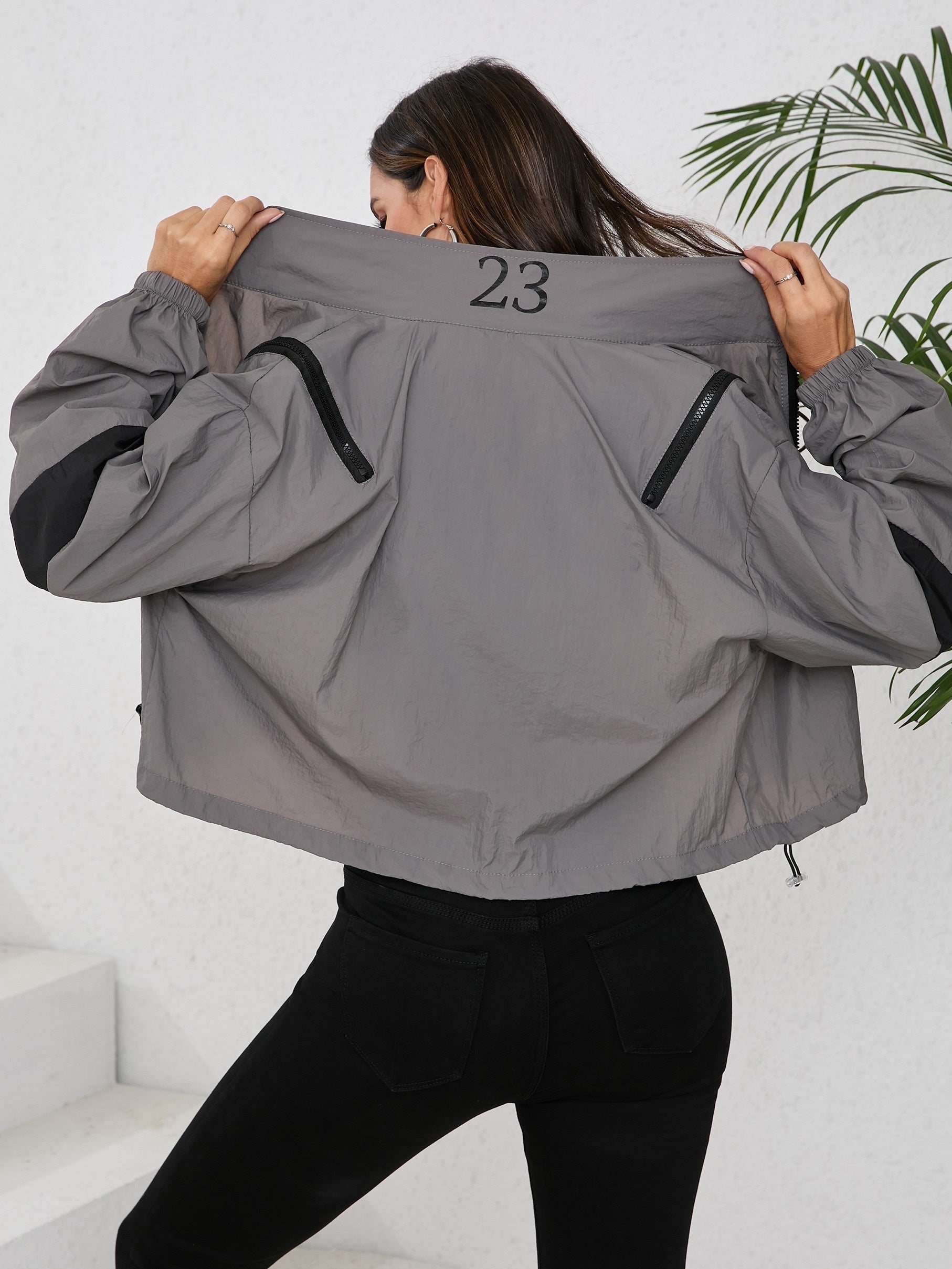 Women’s Stylish Winter Windbreaker | Trendy