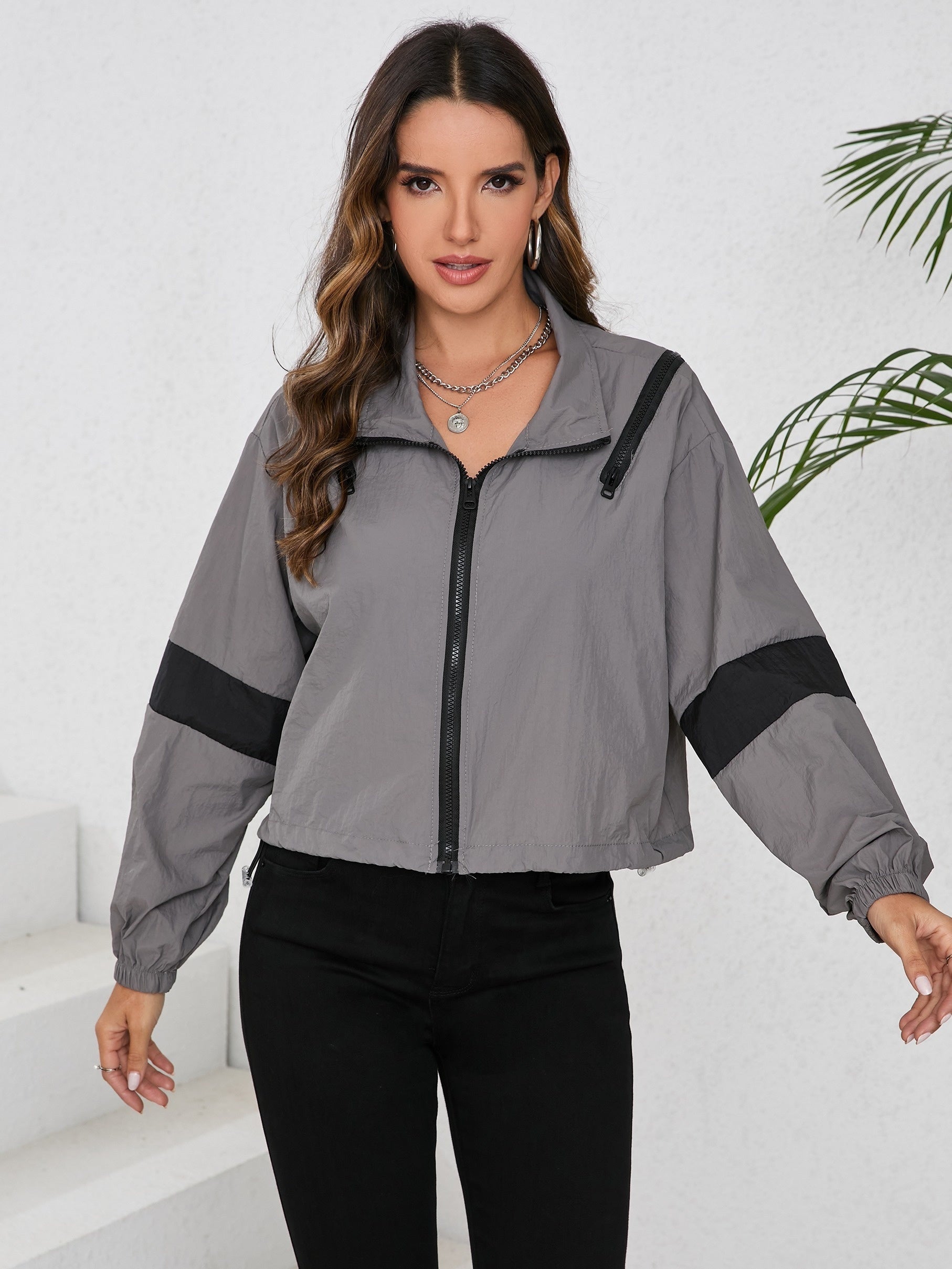 Women’s Stylish Winter Windbreaker | Trendy